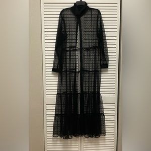 Black polka dot duster